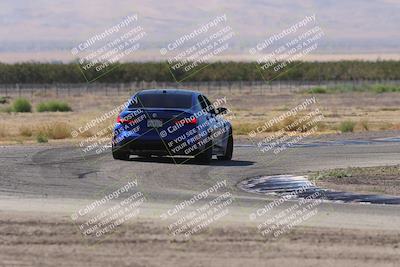 media/Oct-04-2025-OnGrid (Sat) [[44bd565ffa]]/Purple Group/Grapevine/